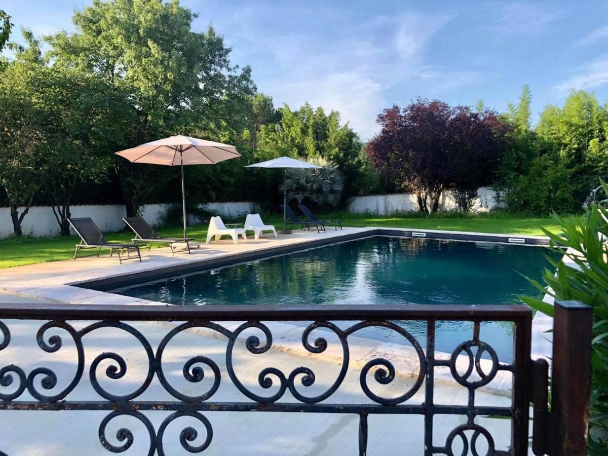 Domaine De Mont Redon Villa Le Puech Bagian luar foto